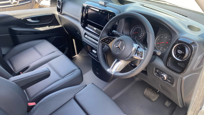 Mercedes-Benz Vito L2 Diesel Rwd 116CDI Select Van 9G-Tronic - Image 3